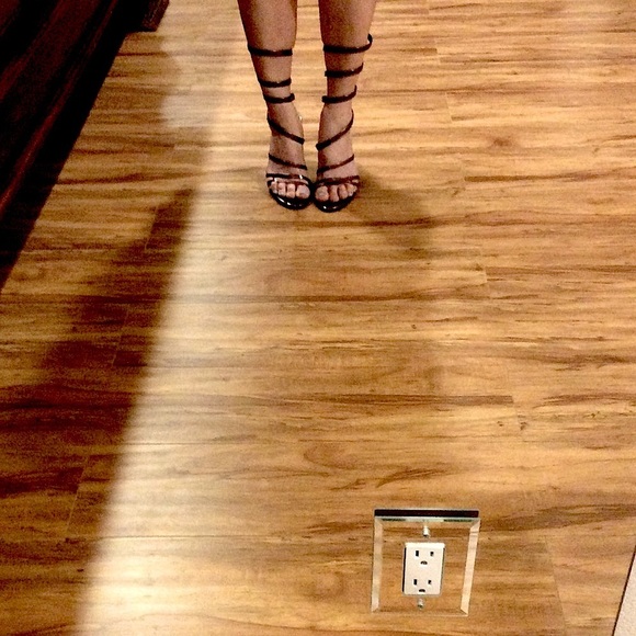 Italian made sexy sandals. Size 7.5 US. - Picture 5 of 6